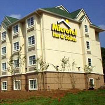 Microtel Inn & Suites By Wyndham Perimeter Center แซนดีสปริงส์ ภายนอก รูปภาพ